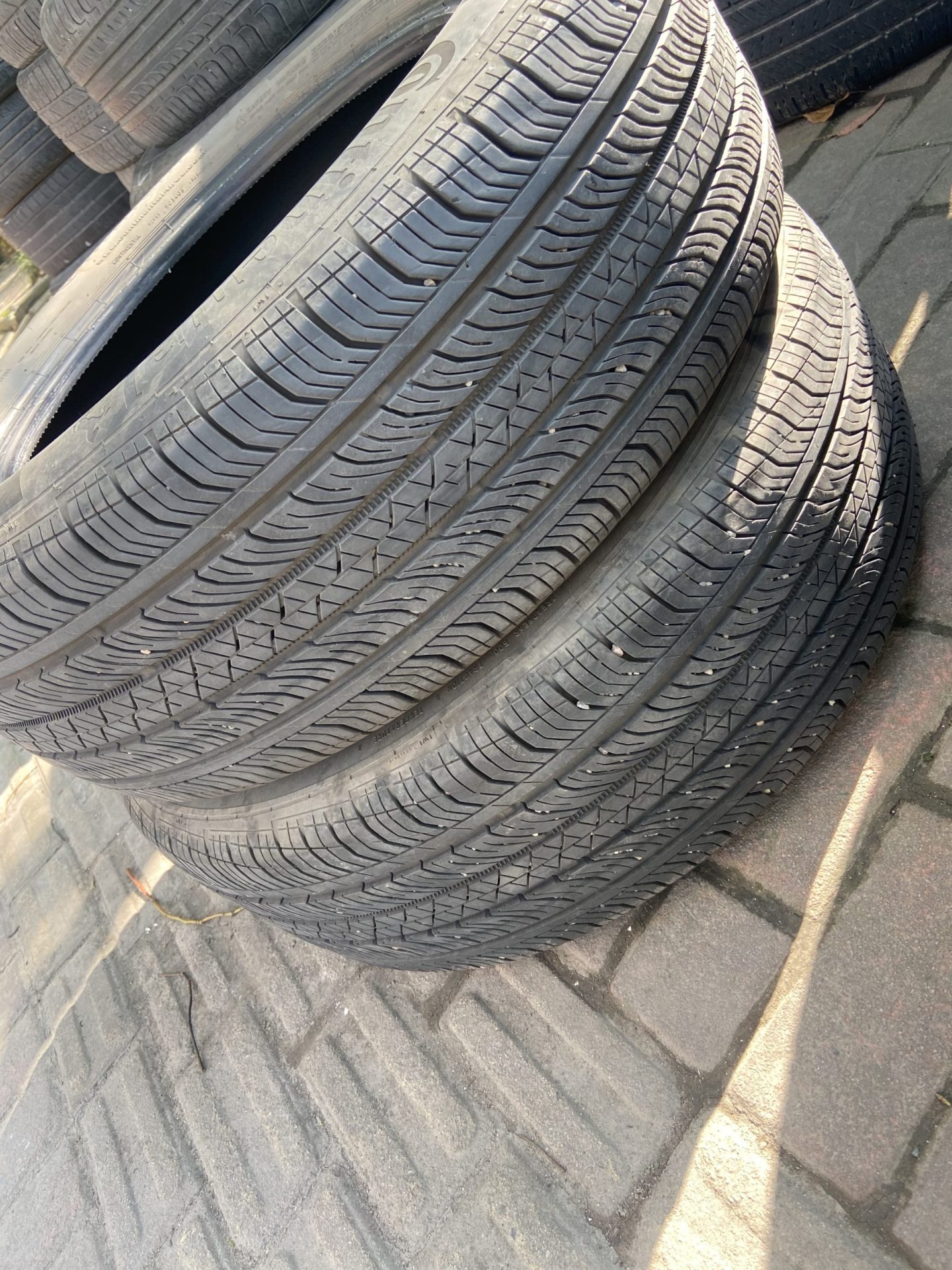 德国马牌(Continental) 轮胎/汽车轮胎 215/60R17 96H LX2