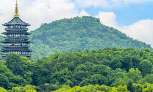 《红色领杭·奉献亚运》