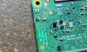 今天搞坏一个树莓派CM4核心板