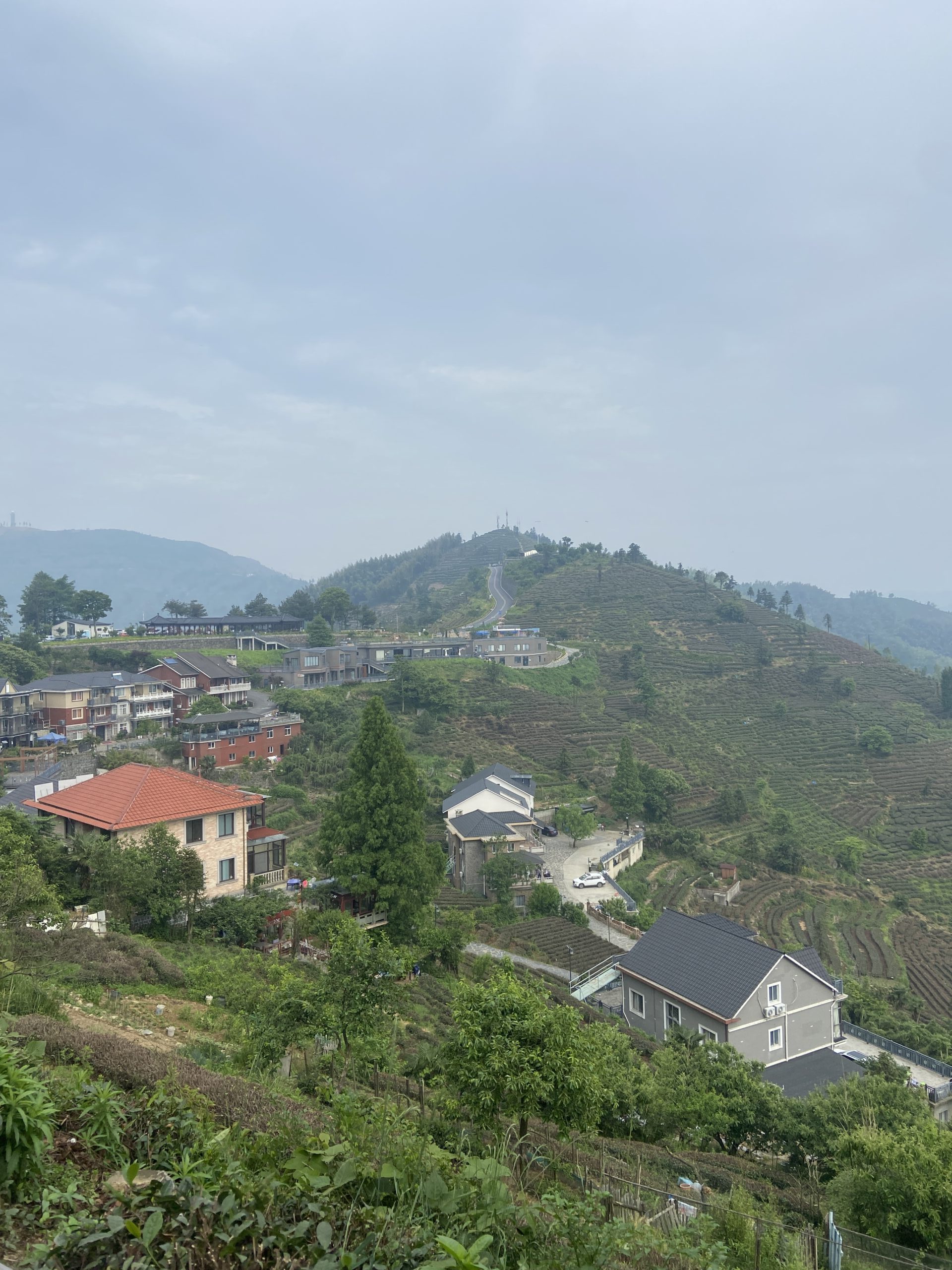 安顶山和同盘顶